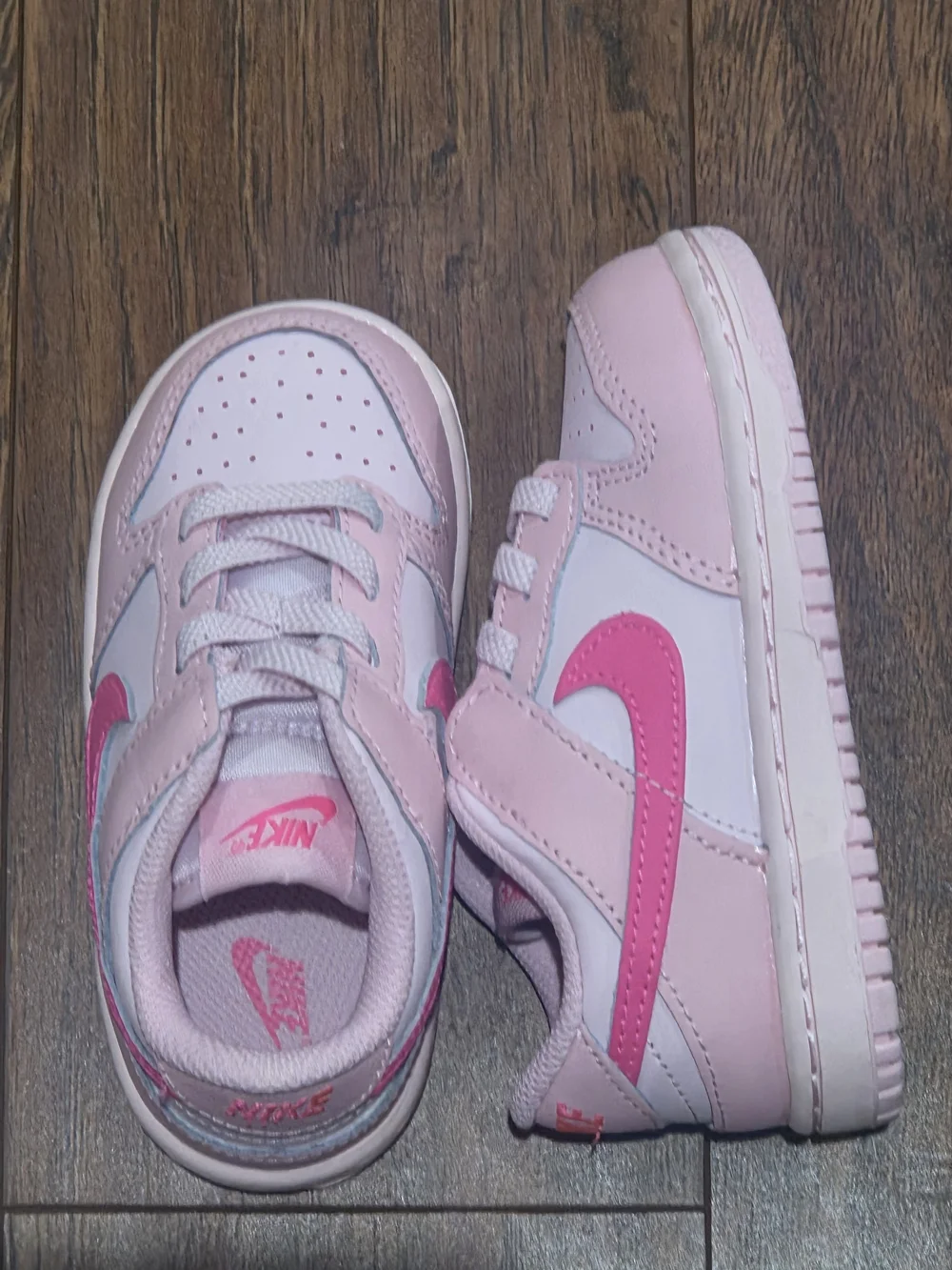 Nike Toddlers Dunk Low Medium Soft Pink/Hyper Pink/Pink Foam Sneakers-Size 7c